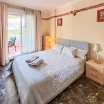 公寓 2 Bedroom Lovely In