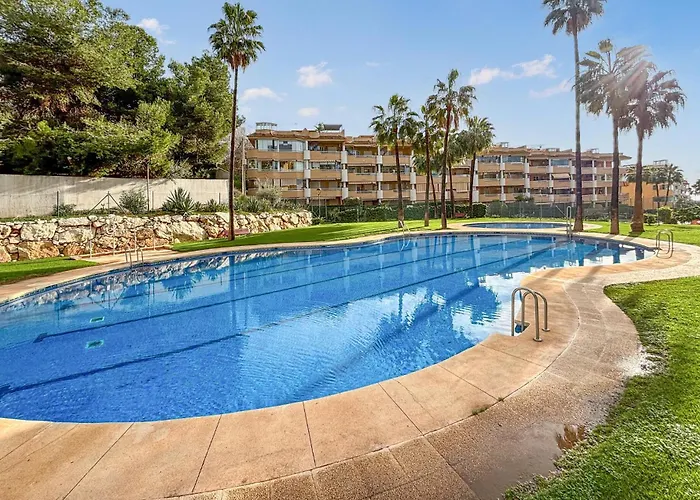 Cozy In With House A Panoramic View Apartment