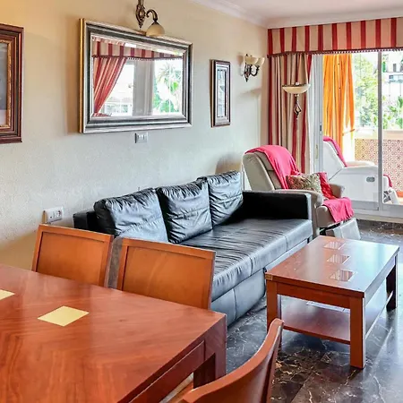 Apartamento 2 Bedroom Lovely In Fuengirola